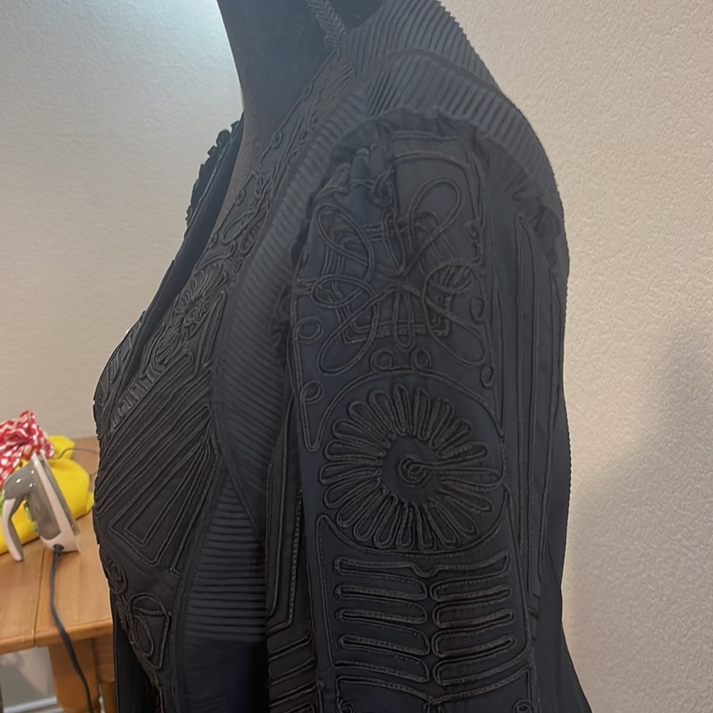 Good condition. - Picture 2 of 3